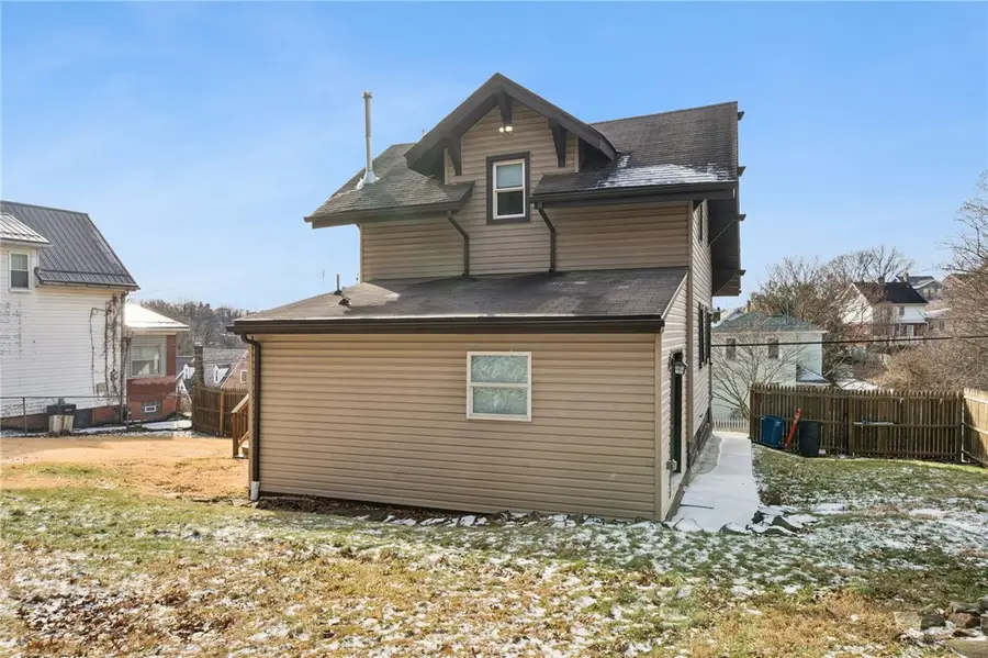 1627 Creedmoor Ave, Brookline, PA 15226 - #2