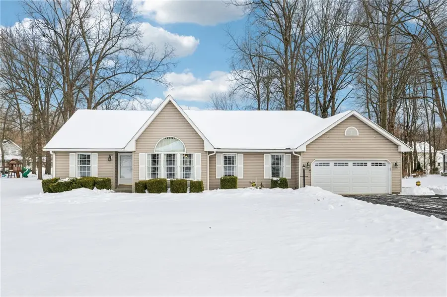 3233 Greentree Circle, Neshannock Township, PA 16105 - #2