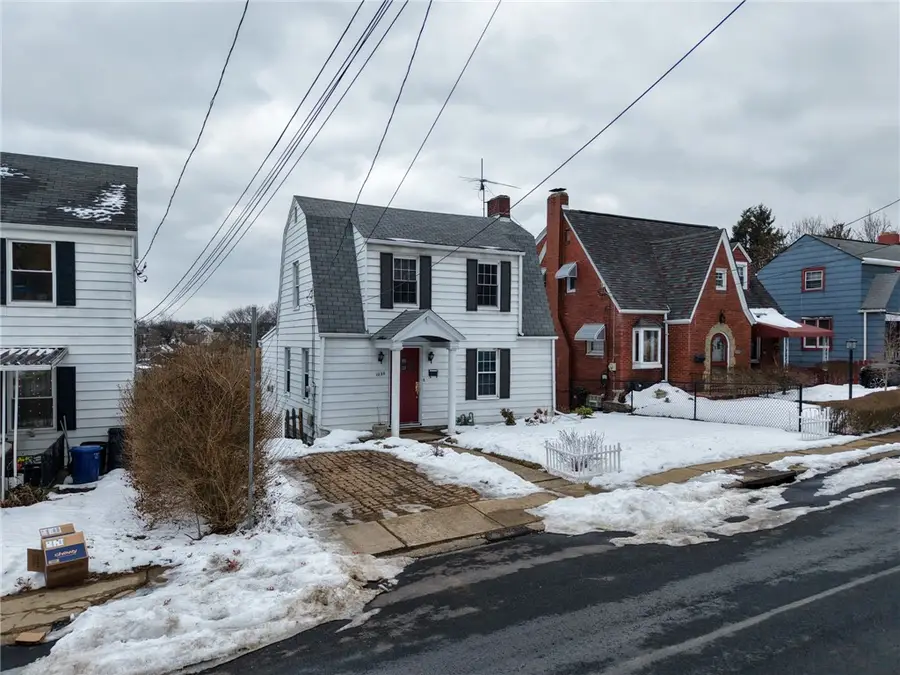 1656 Seaton St, Brookline, PA 15226 - #2