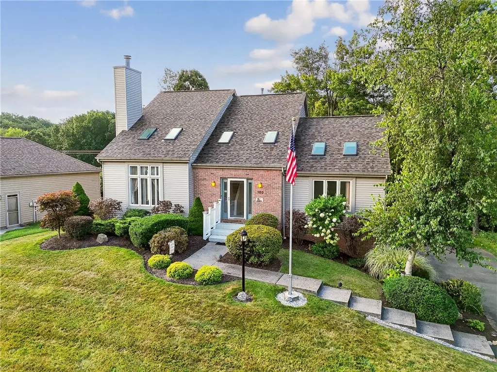 103 Village Dr, Cranberry, PA 16066 - #1