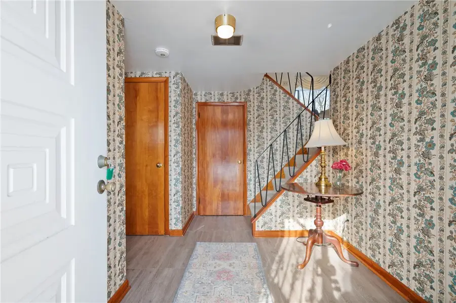 1156 W Point Ave, Pittsburgh, PA 15212 - #2