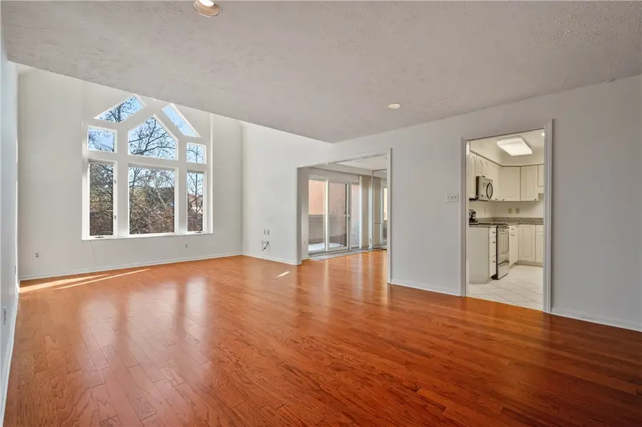 100 Denniston St #304, Pittsburgh, PA 15206 - #3