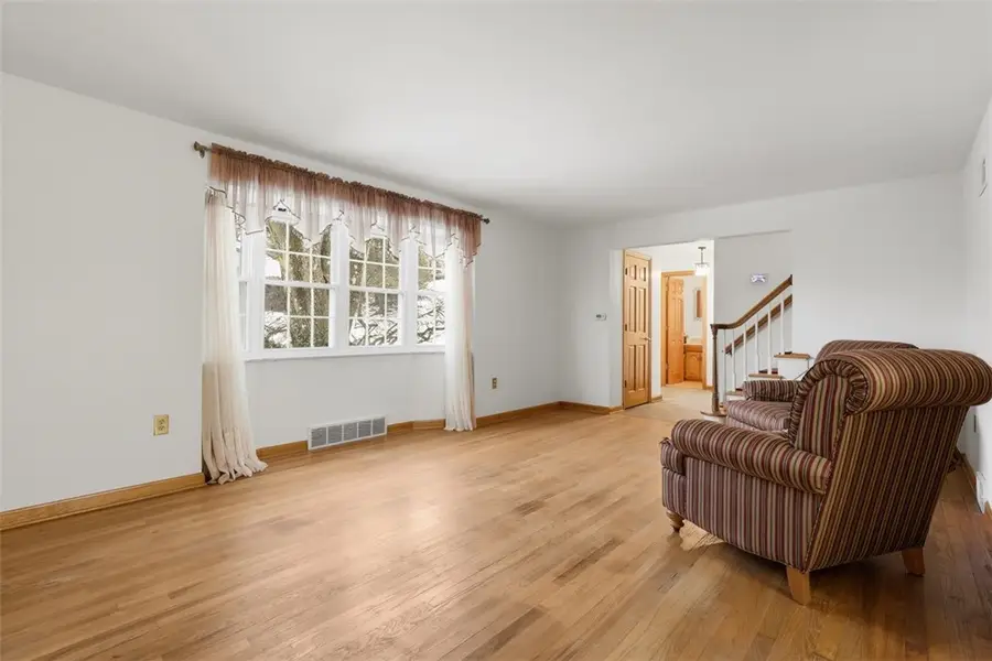 220 Cornwall Drive, Pittsburgh, PA 15238 - #2