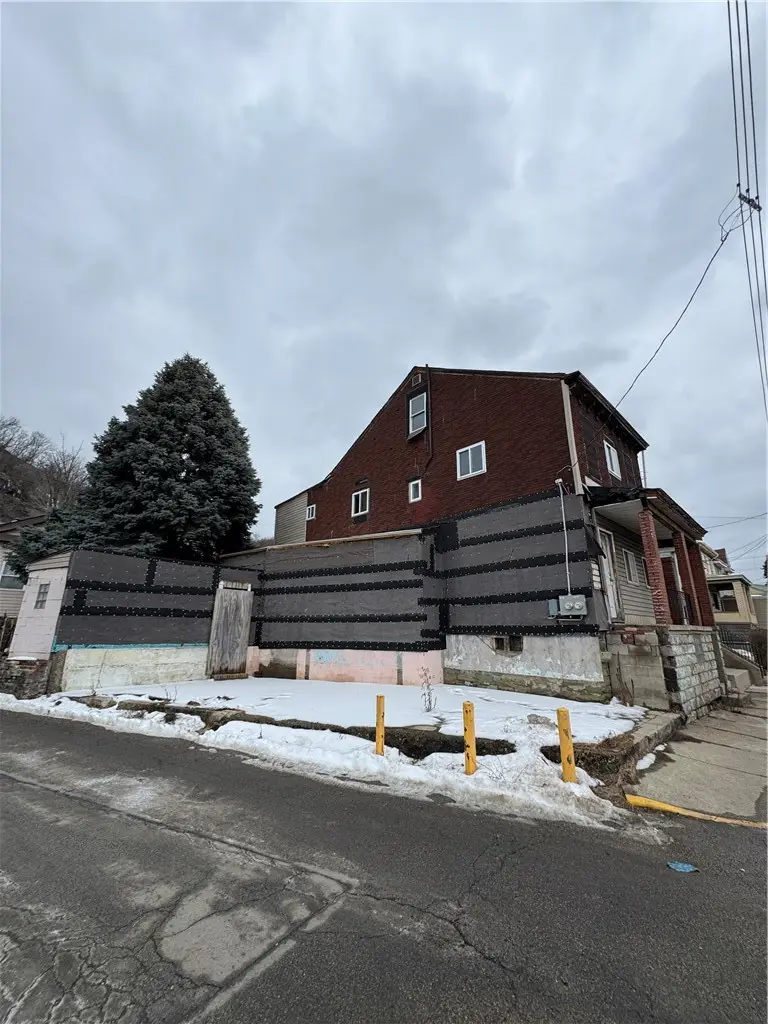 102 N Main Street, Sharpsburg, PA 15215 - #2