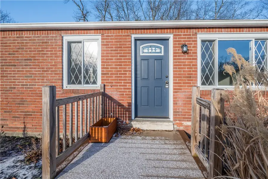 113 Mcginley Dr, Glenshaw, PA 15116 - #2