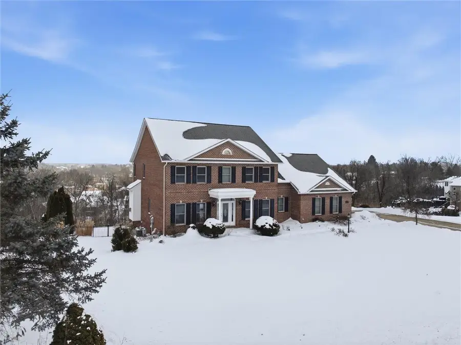 1022 Lexington Dr, Murrysville, PA 15632 - #2