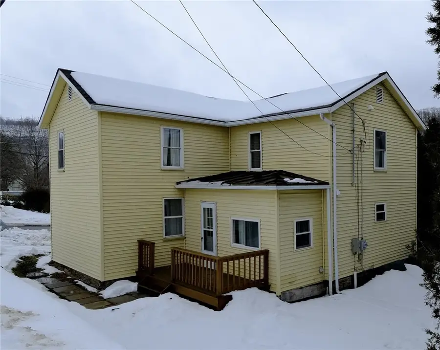 205 1st St, East Brady, PA 16028 - #3