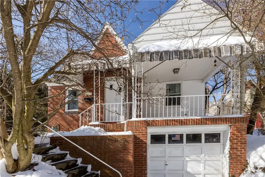 2606 Winchester Drive, Pittsburgh, PA 15220 - #2