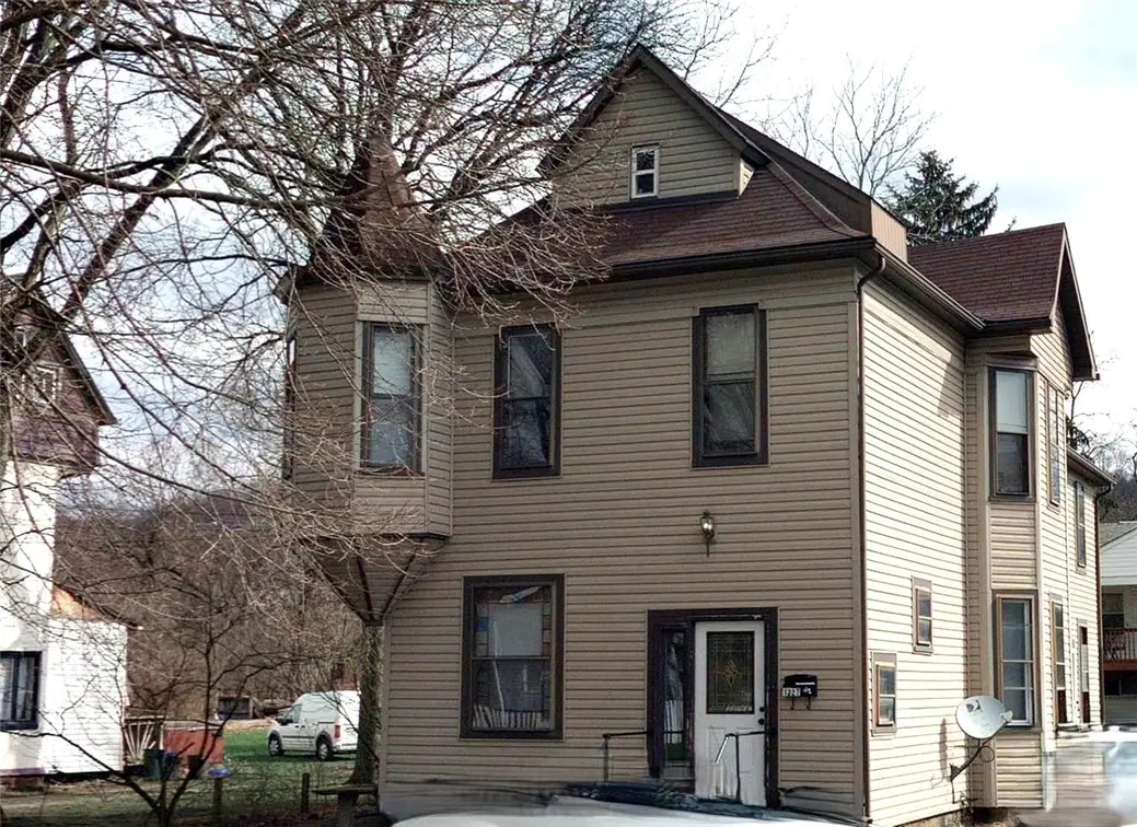 1227 Penn Ave., New Brighton, PA 15066 - #1