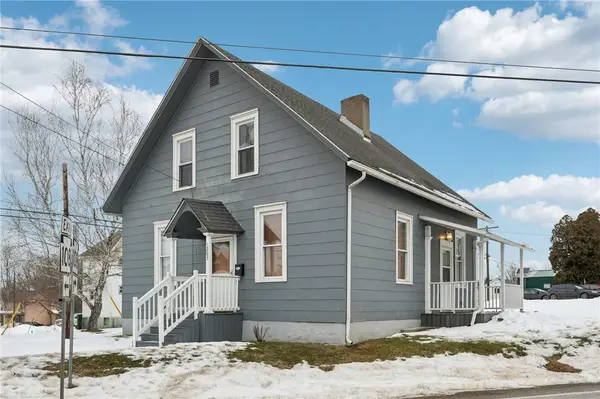 1203 Eastbrook St, New Castle, PA 16101