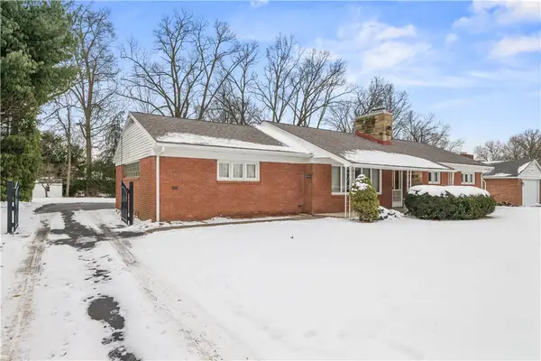 340 Carley Ave, Sharon, PA 16146