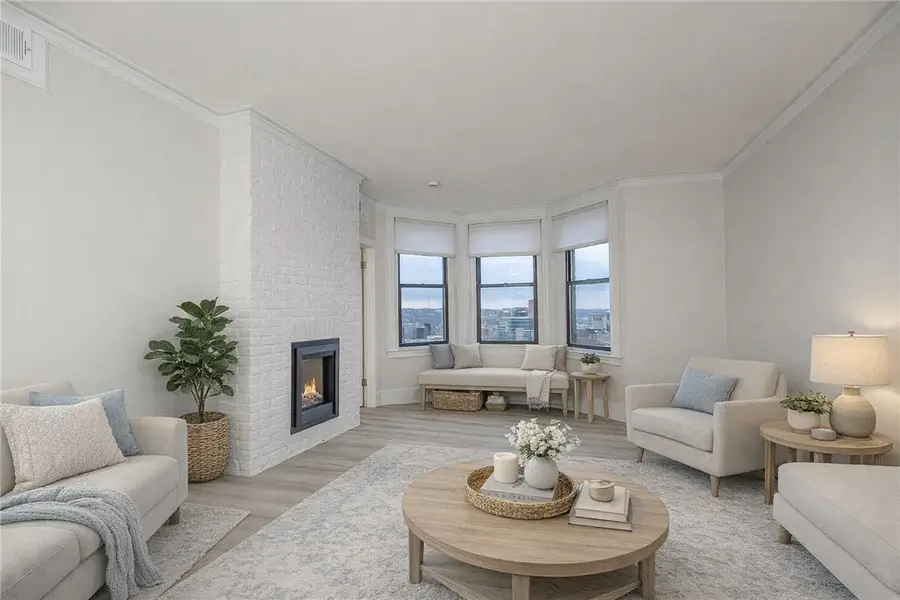 121 Grandview Ave #8, Mount Washington, PA 15211 - #2