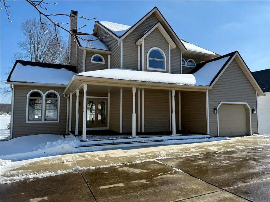 868 Latonka Dr, Lake Latonka, PA 16137 - #3