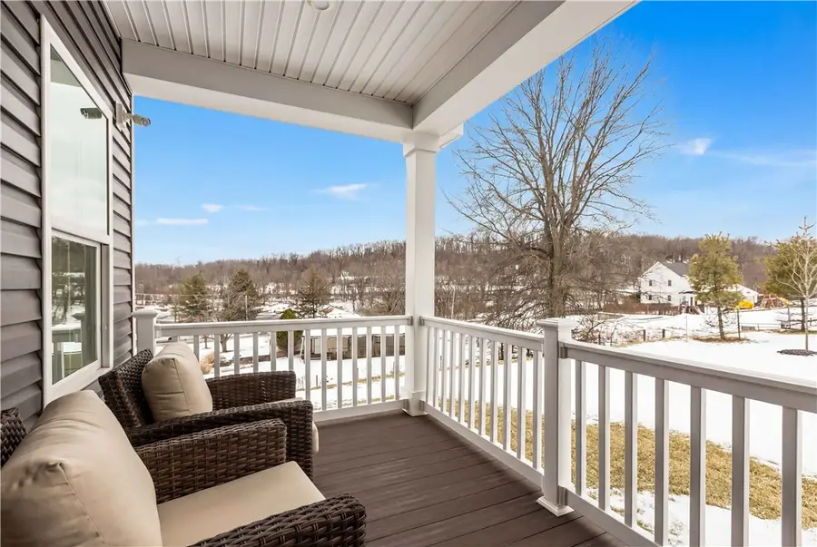 390 Dana Dr, Nottingham, PA 15330 - #2