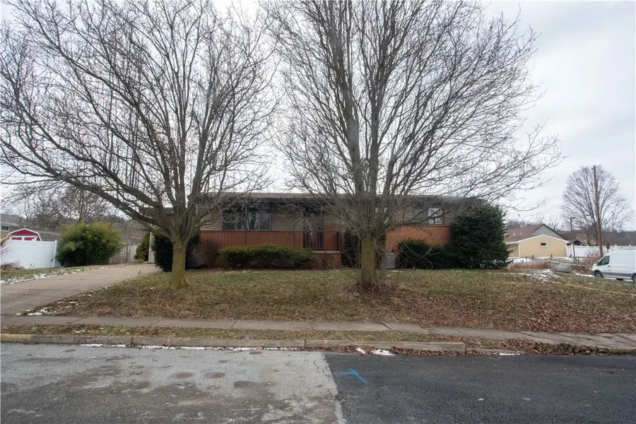 323 Olivia St., Vanport, PA 15009 - #2