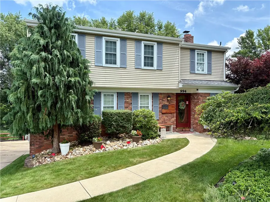 994 Westchester Rd, South Park, PA 15129 - #2