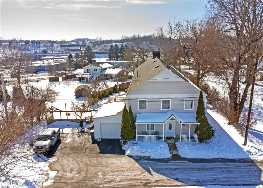 1920 Grandview Ave, Irwin, PA 15642 - #2