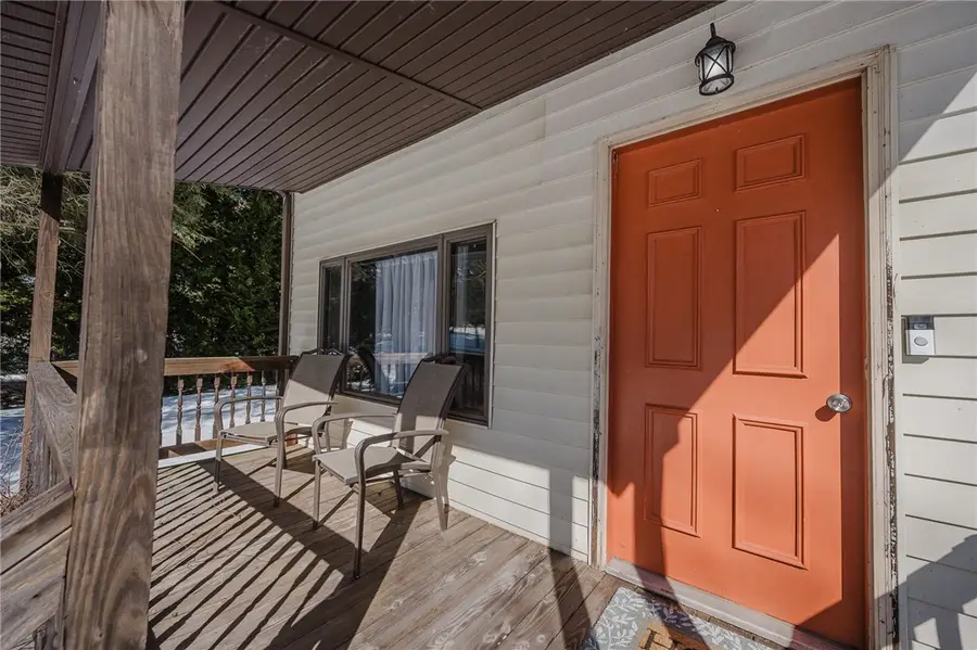 695 East Pike Rd, White, PA 15701 - #3