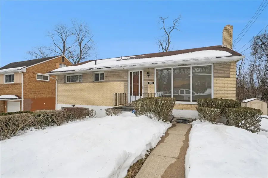 7867 Mark Dr, Penn Hills Township, PA 15147 - #2