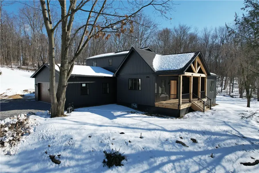 392 Stuber Rd, New Brighton, PA 15066 - #2