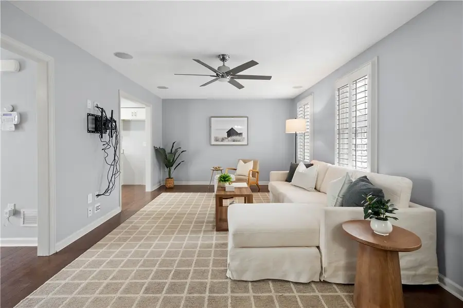 271 Overlook Ct, Robinson Township, PA 15108 - #3