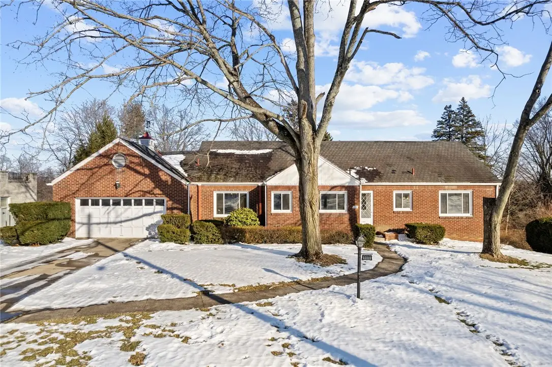 1111 Firwood Dr, Mount Lebanon, PA 15243 - #1