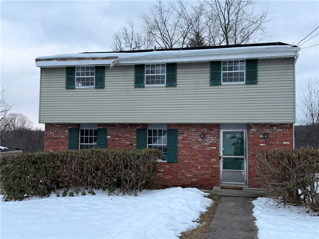 221 S Magnolia Dr, Shaler, PA 15116 - #1