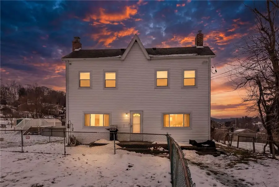 363 Copperfield Ave, Rear, Pittsburgh, PA 15210 - #2