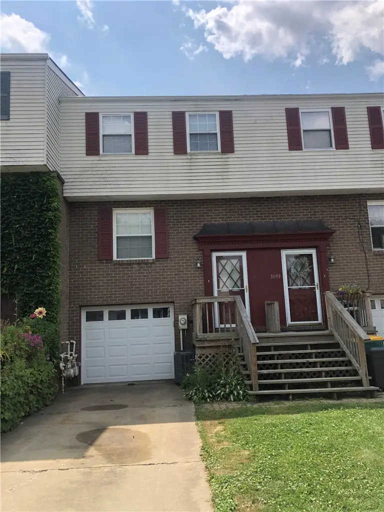 3101 Camberly Dr, Hampton, PA 15044 - #1