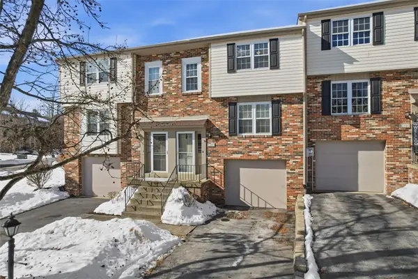 3073 Meadow Brook Ct, Gibsonia, PA 15044