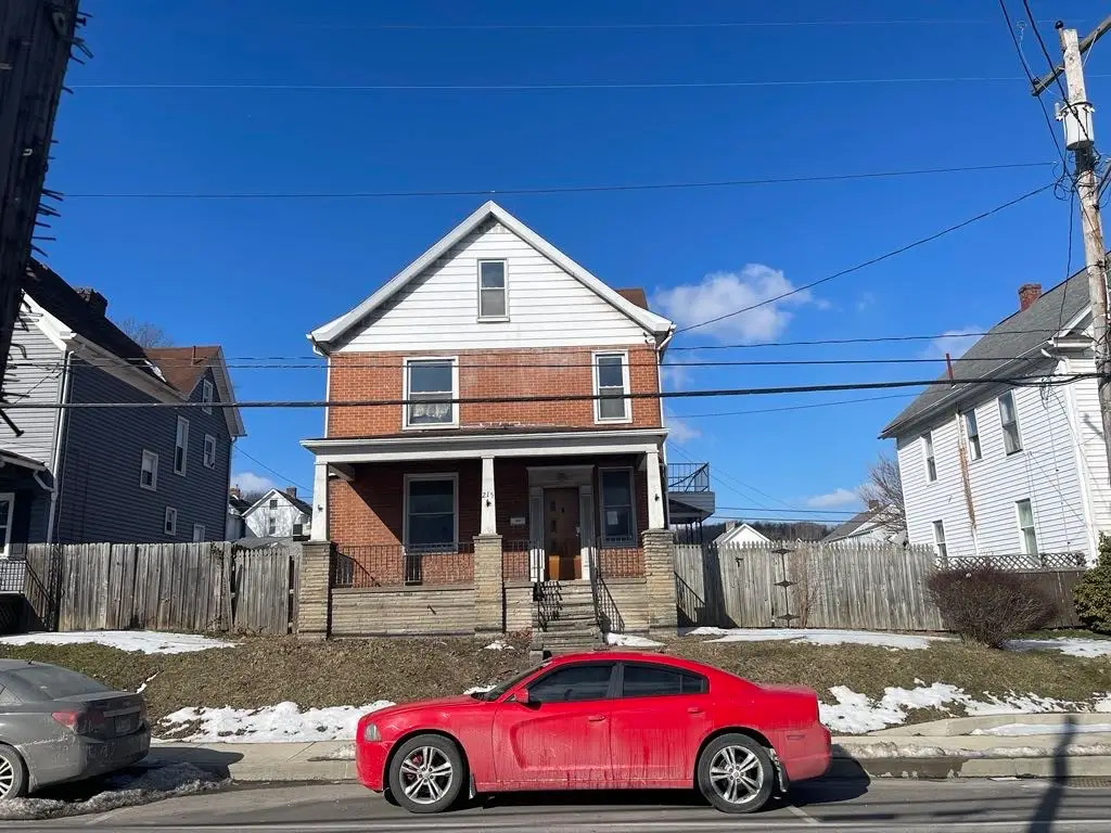 215 N 4th St, Youngwood, PA 15697 - #1