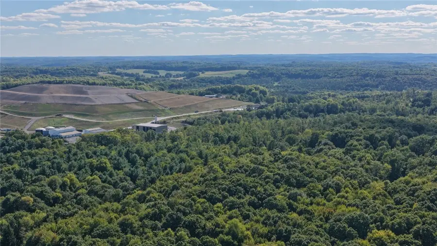 225 Kuzma Rd, West Sunbury, PA 16061 - #2