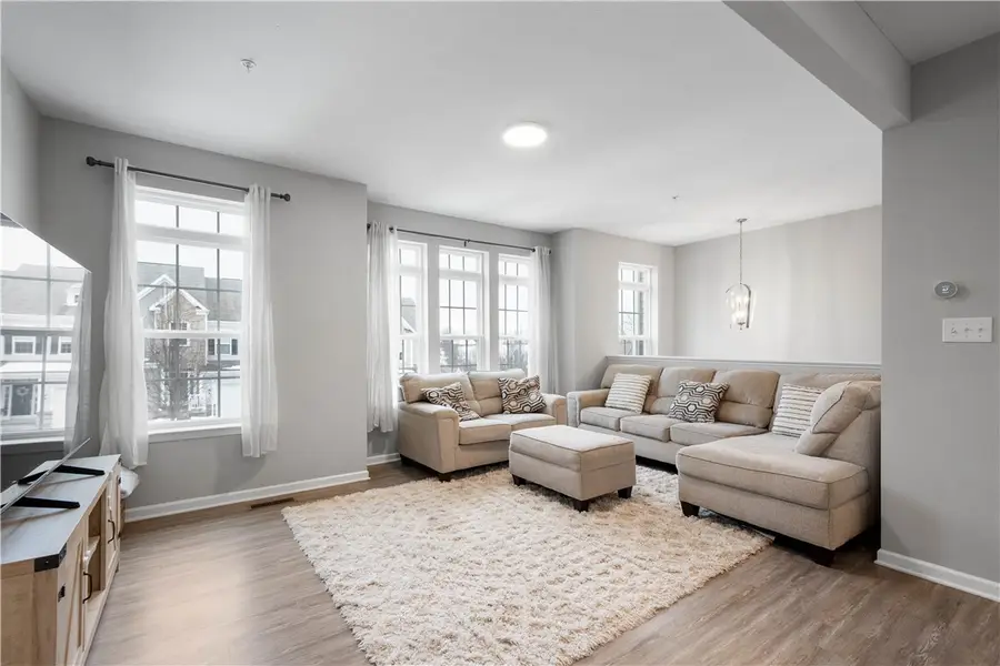 2267 Flint Dr, South Strabane, PA 15301 - #3