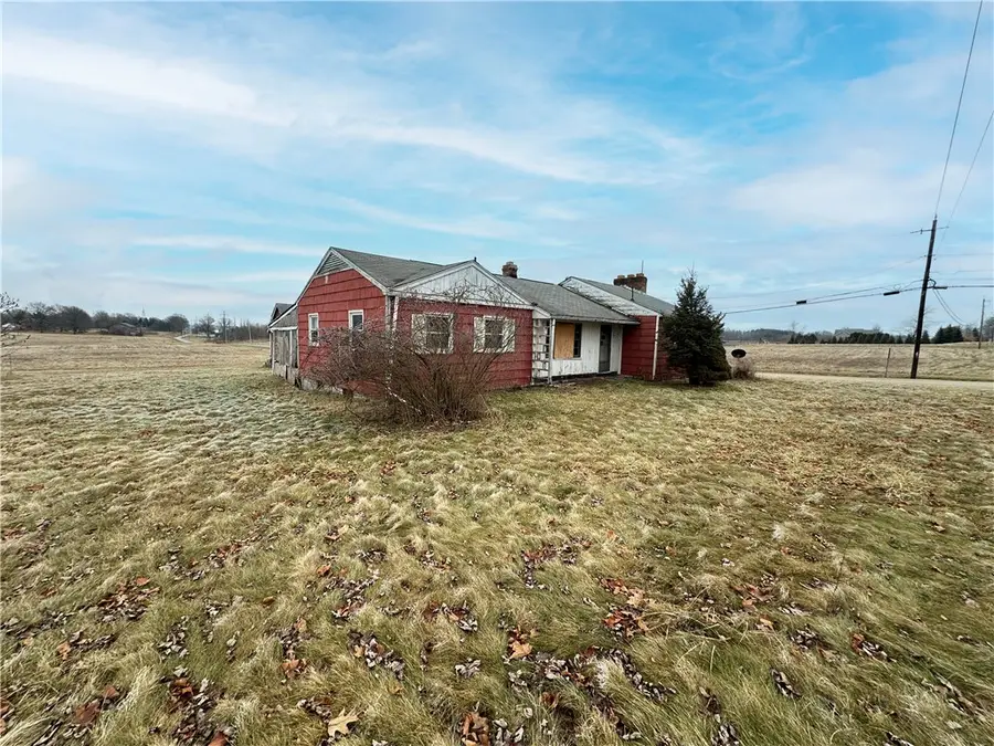 307 Mcclelland Rd, North Beaver, PA 16102 - #2