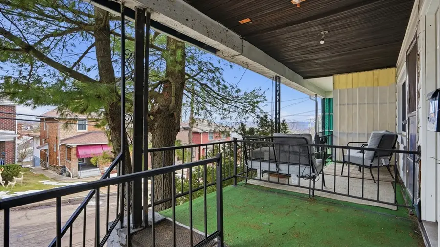 2123 Lloyd Avenue, Swissvale, PA 15218 - #3