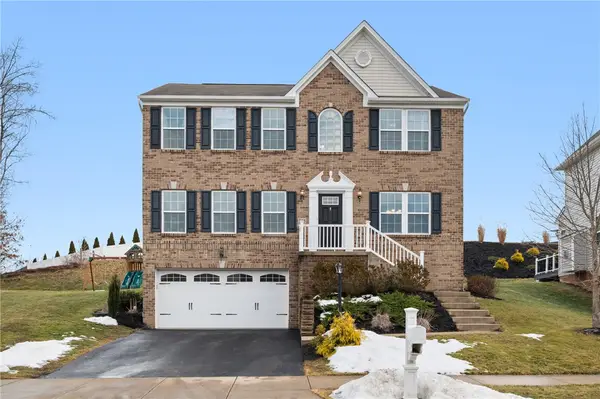 225 Foxwood Rd, Coraopolis, PA 15108