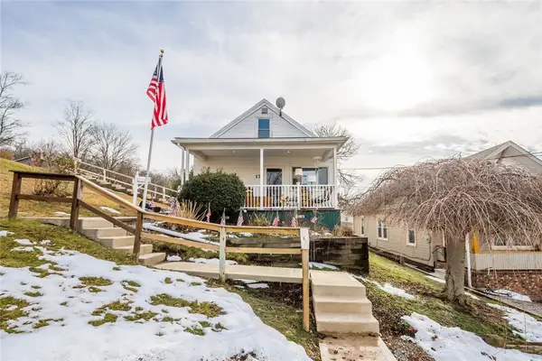 17 Hickory St, Burgettstown Boro, PA 15021