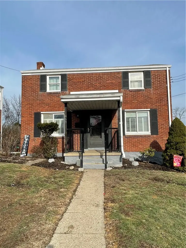 953 Elizabeth Street, Pittsburgh, PA 15221 - #2