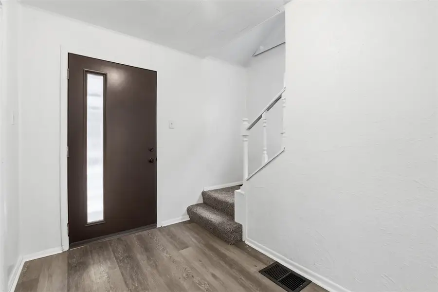 347 Washington St, Leetsdale, PA 15056 - #3