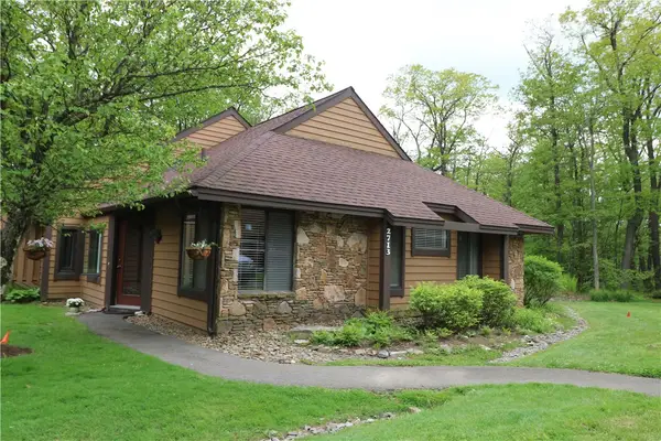 2713 Powder Ridge Road, Hidden Valley, PA 15502