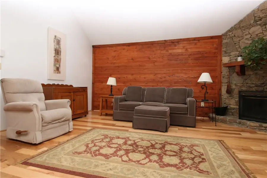 2713 Powder Ridge Road, Jefferson, PA 15502 - #3