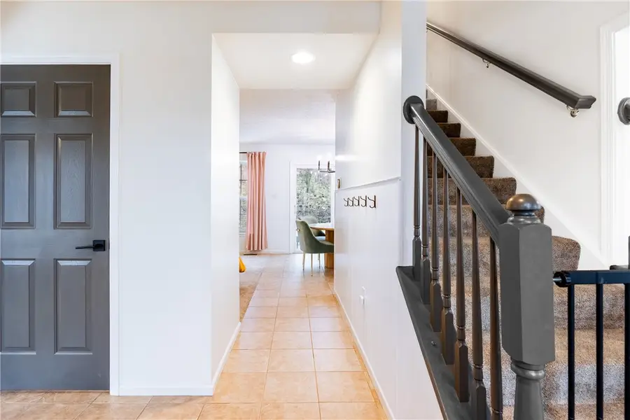 327 Fieldbrook Dr., Washington, PA 15301 - #2