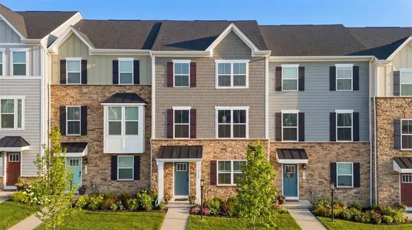 4604 Spruce Rd, Pine Twp, PA 15044