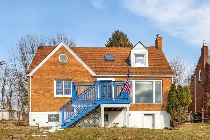 8020 Lloyd Ave, Swissvale, PA 15218 - #1