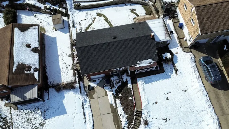 5166 5166 Leona Dr, Pittsburgh, PA 15227 - #3