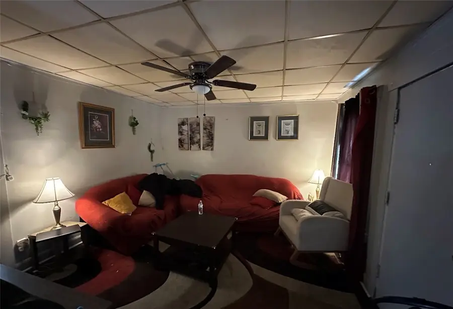 1009 Wool St, Duquesne, PA 15110 - #2