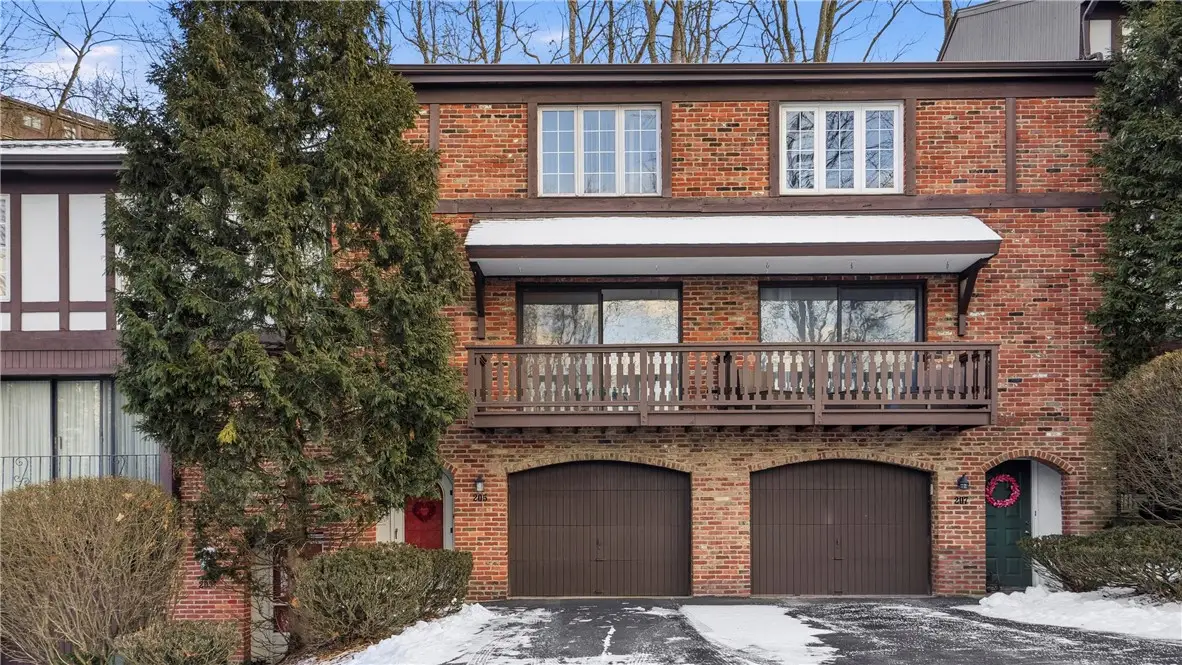 205 Woodbridge Dr., Pittsburgh, PA 15237 - #1