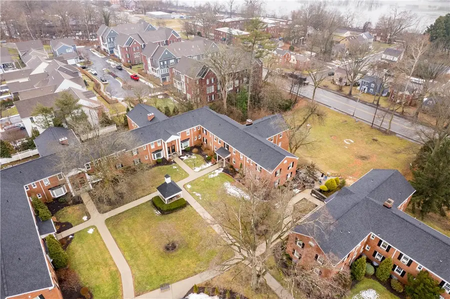 836 Thorn St #26, Sewickley, PA 15143 - #3