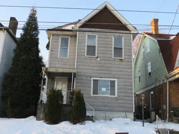 3253 Faronia St, Sheraden, PA 15204