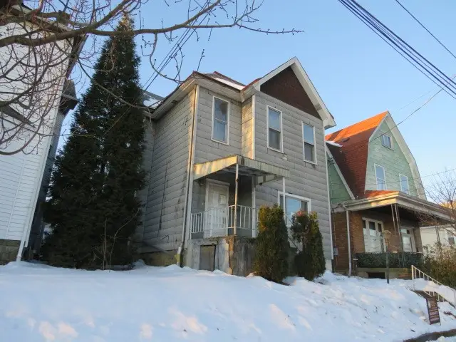 3253 Faronia St, Pittsburgh, PA 15204 - #2